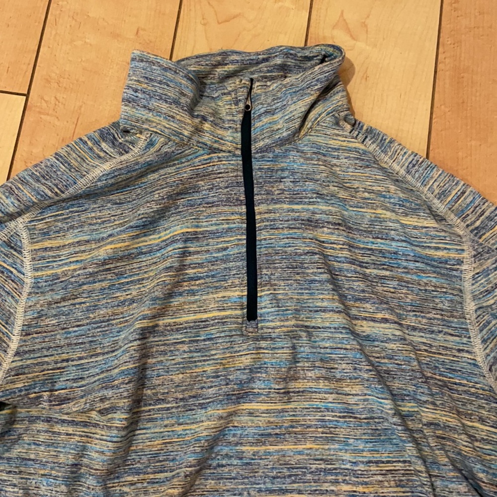 Lululemon Men’s Half Zip Pullover Size M Men